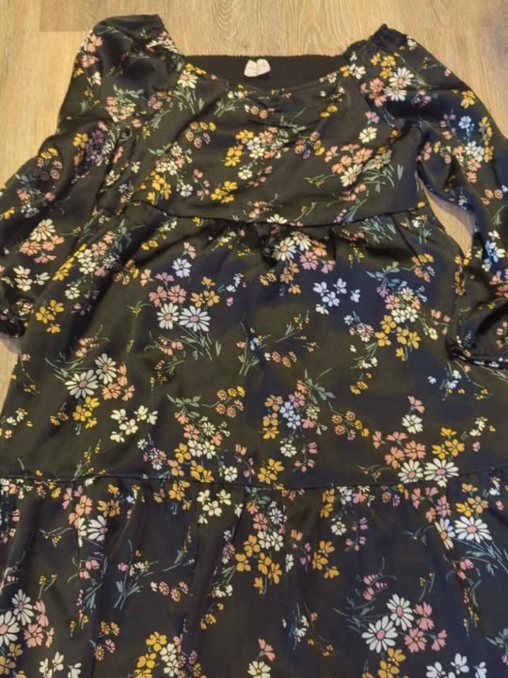Abercrombie Kids Black Floral Smocked Dress size 15/16